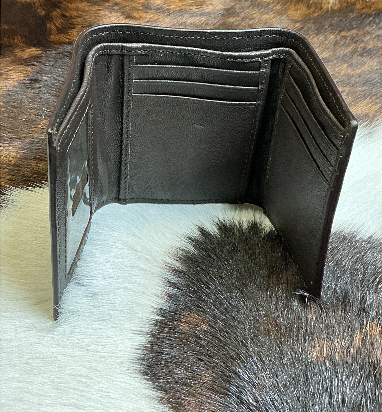 Tri-Fold Basket Stamped Wallet w/Earth Tone Embroidery