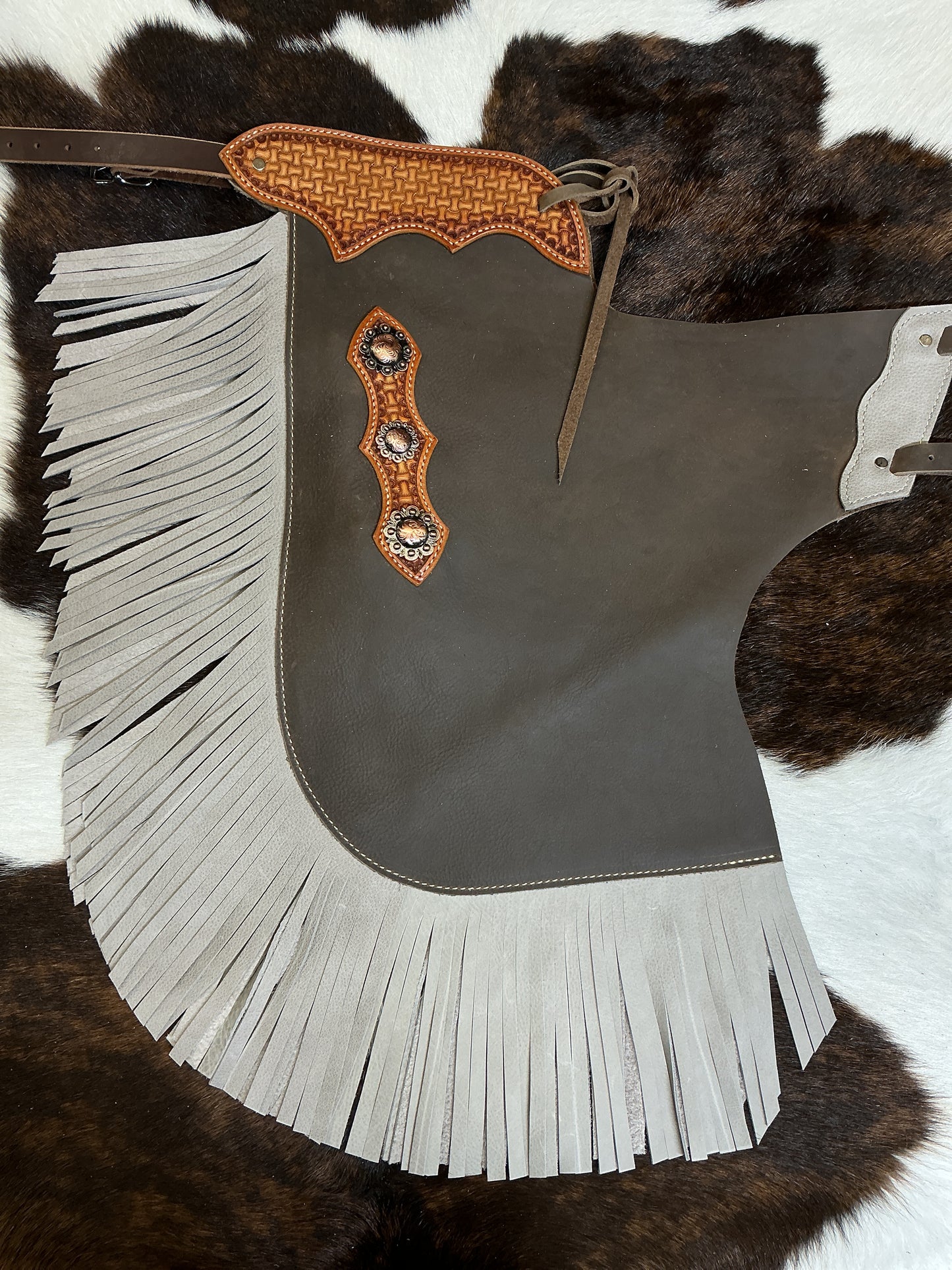 Chinks Size Youth 7-9