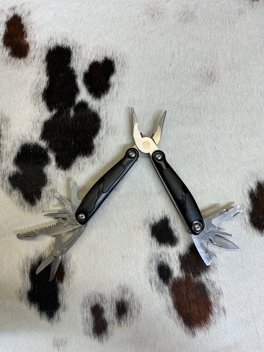 Magnum by Boker Multi-tool