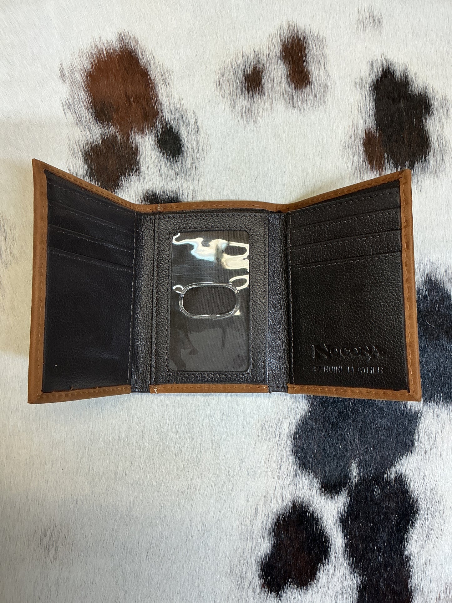 Trifold Wallet w/Floral Carving & Buck Stitching