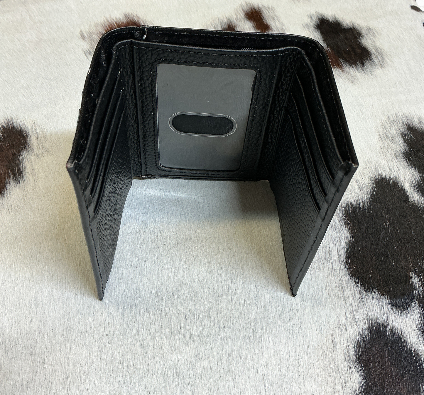 Black Trifold Wallet w/Floral Carving