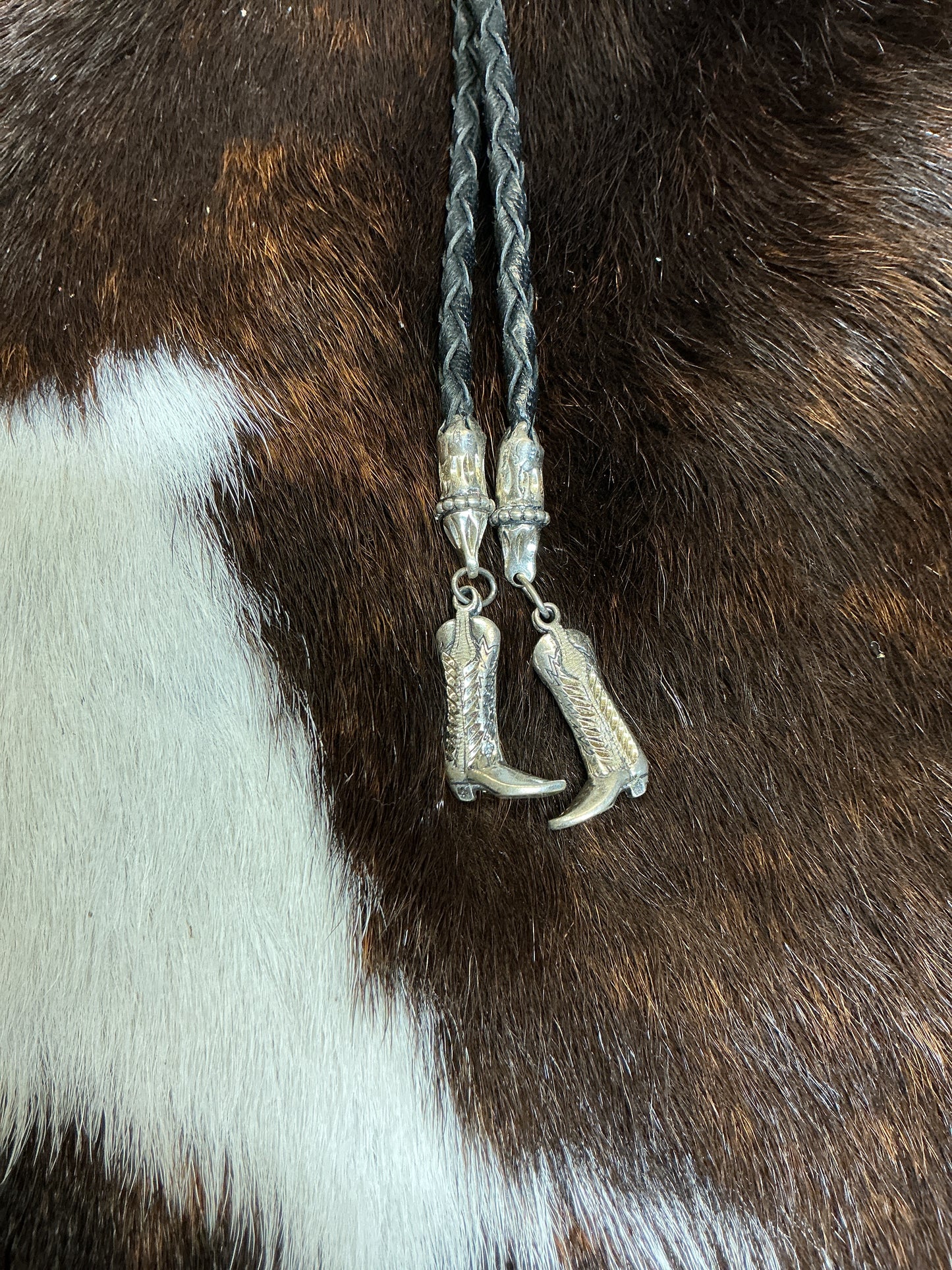 Vintage Sterling Saddle Bolo Tie w/Silver Boot Ends