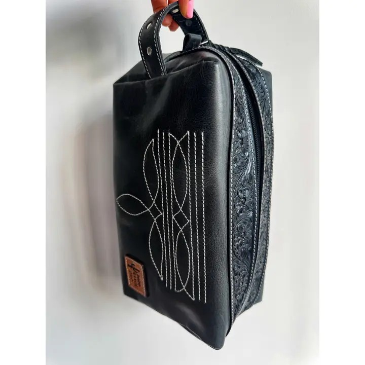 Boot Stitched Leather Toiletry Bag