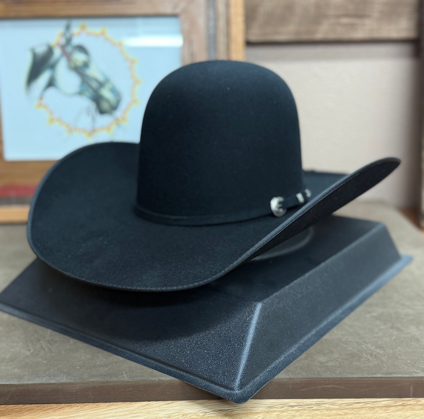 Black 8X Open Crown-Buckle