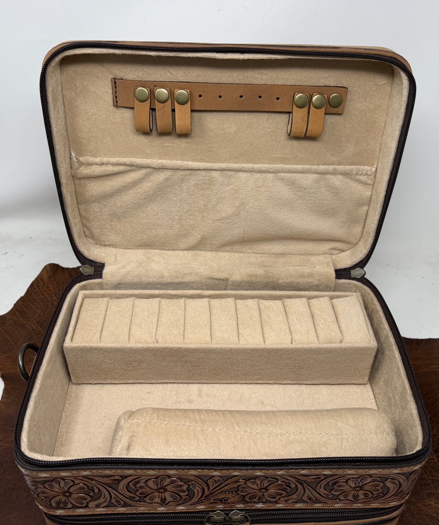Large Leather Jewely Case