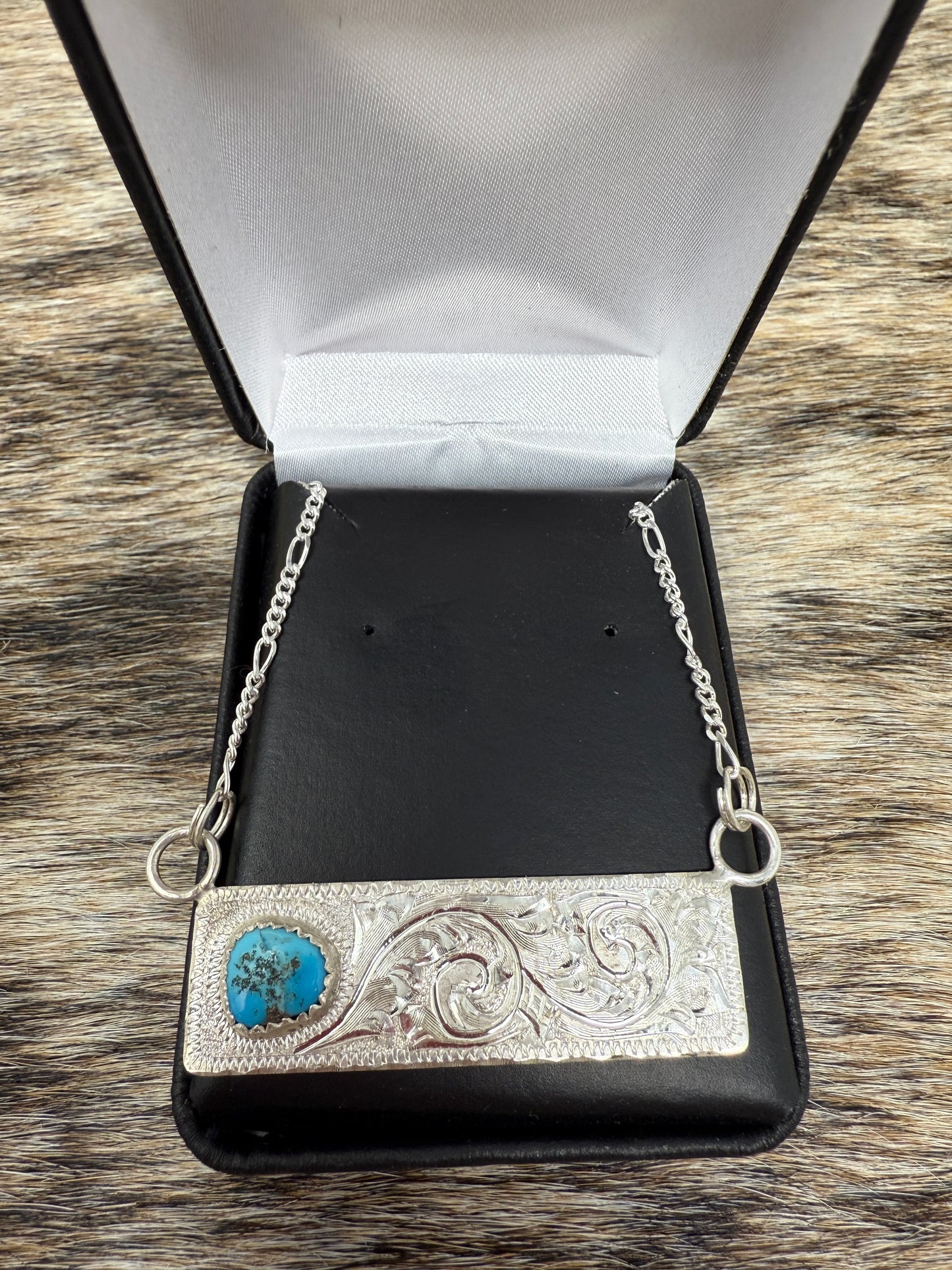 Bar Necklace w/Stone