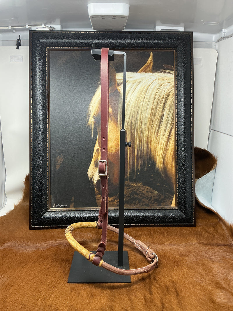 Harness Leather w/RH Nose Caveson w/Hanger