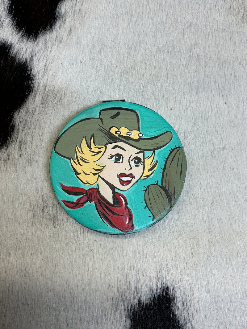 Compact Mirror