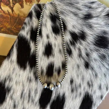 Navajo Pearl 4-10mm Focus Necklace