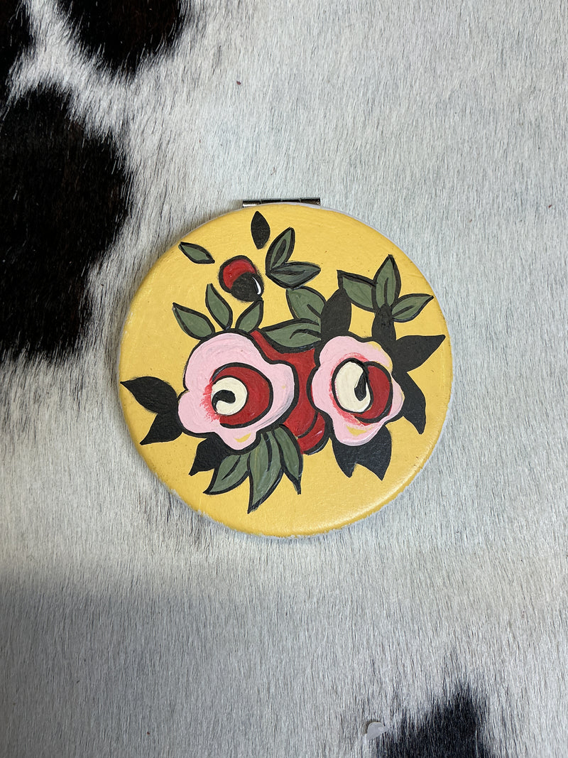 Compact Mirror