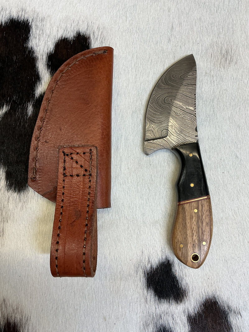 Fixed Blade Damascus Skinner Knife w/Sheath