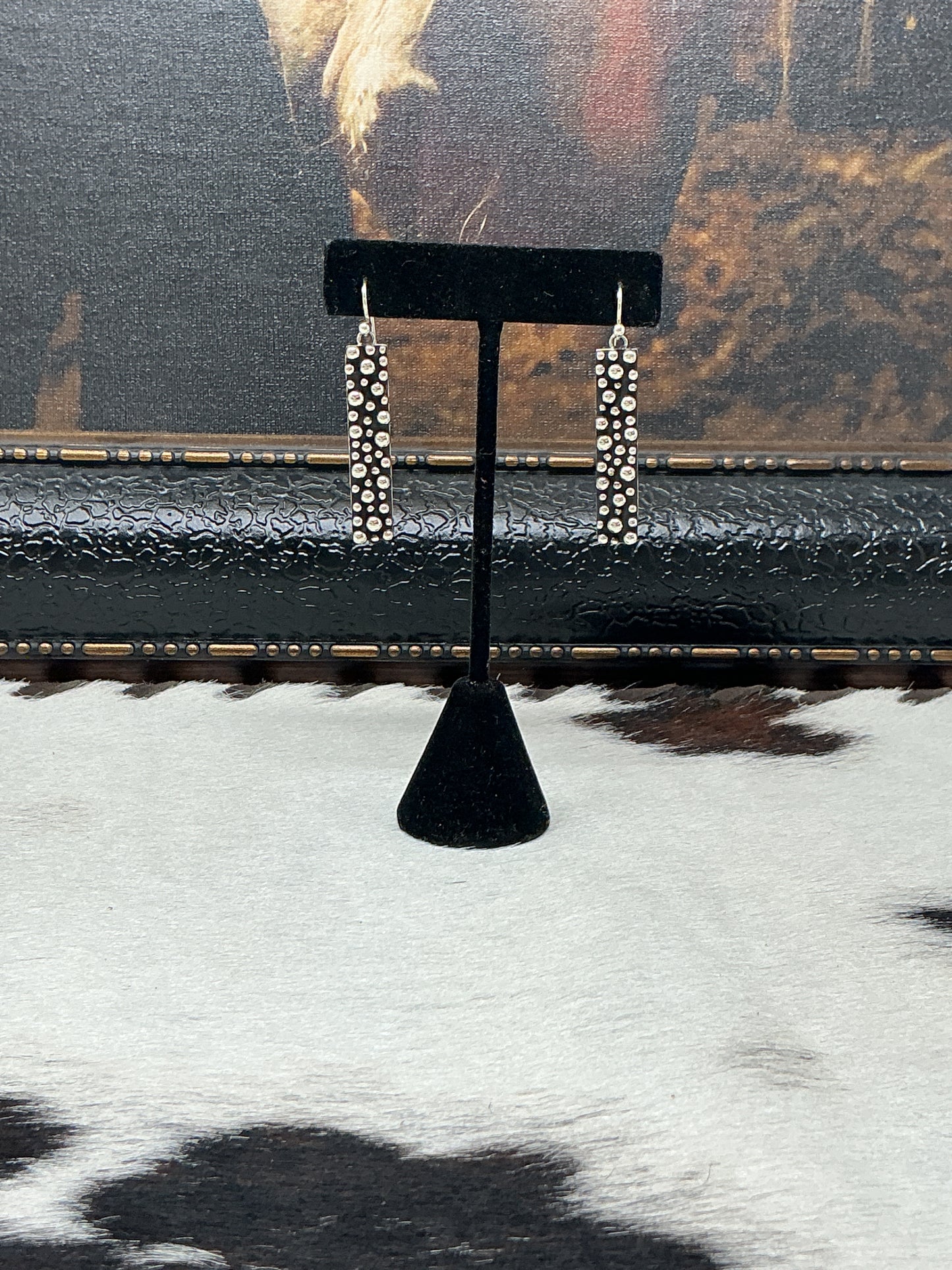 Small Rectangle Bubble Detail Earrings