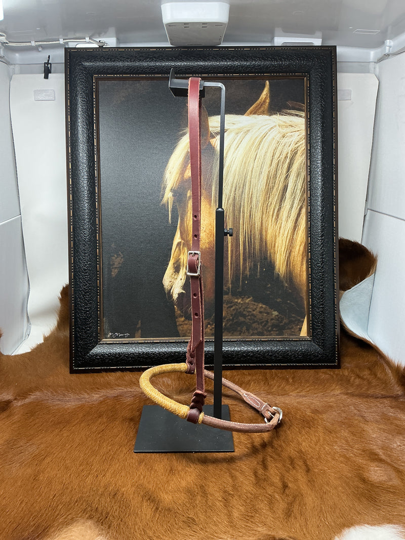Harness Leather w/RH Nose Caveson w/Hanger