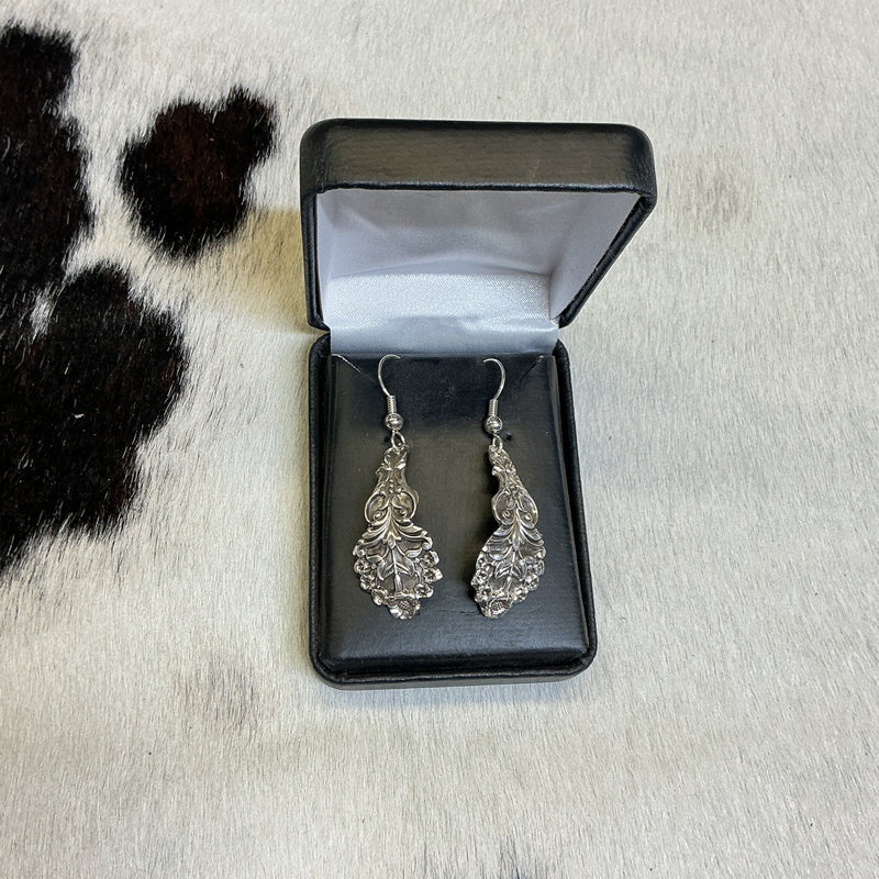 Floral Curved Scrollwork Earrings
