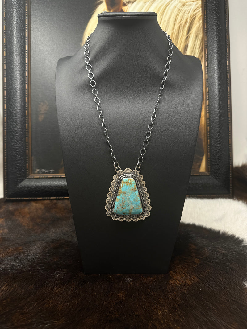 The Verna Necklace