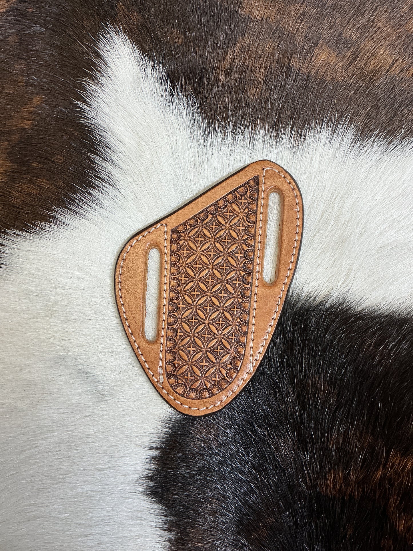 Leather Tooled Crossdraw Knife Sheath