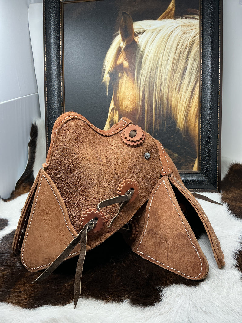 Eagle Beak Tapadero w/Wood Stirrup