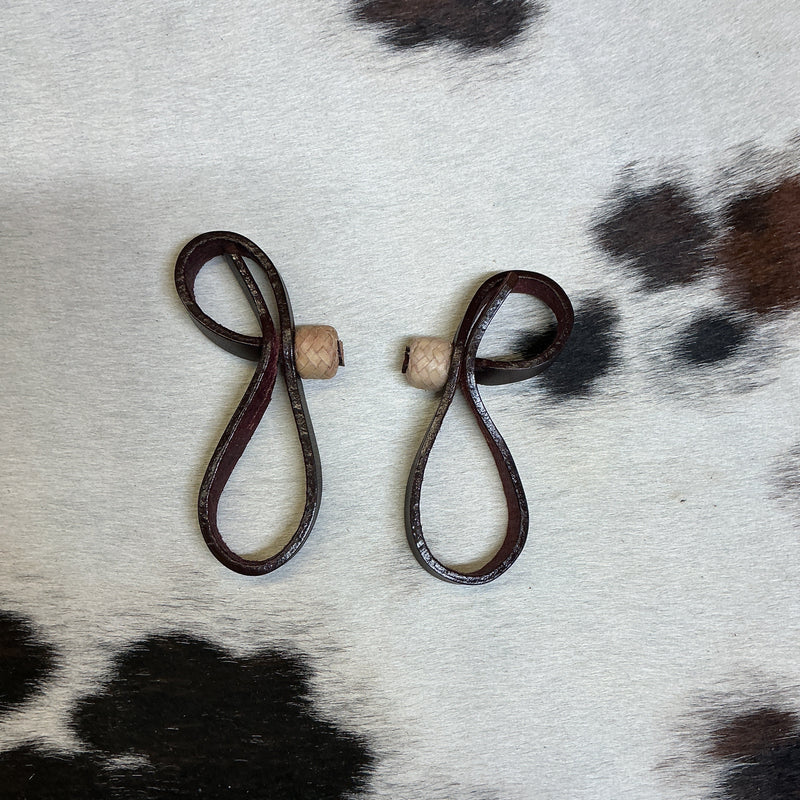 Rein Connectors-Latigo w/rawhide buttons