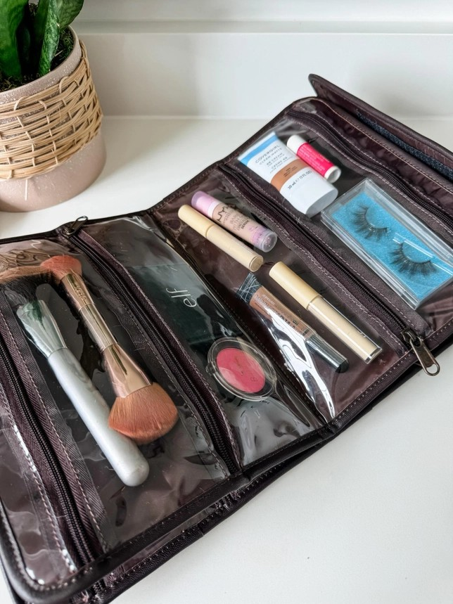 Tan/Brown Cowhide Foldable Travel Bag