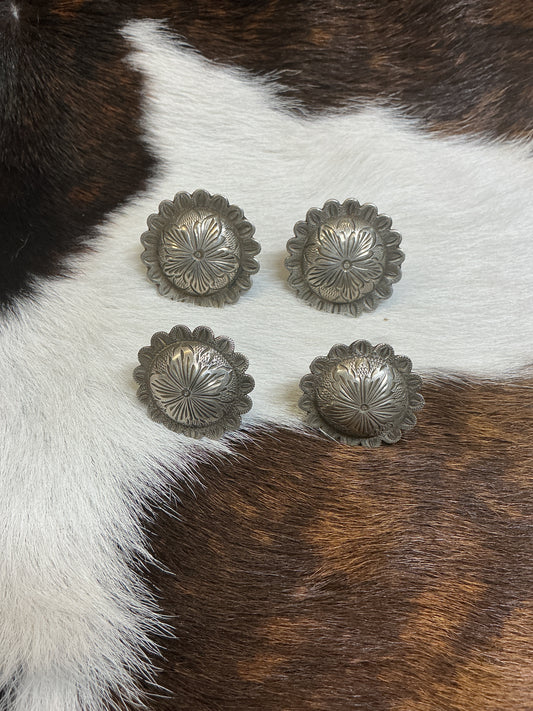Vintage Les Garcia Sterling Wood Screw Concho Set