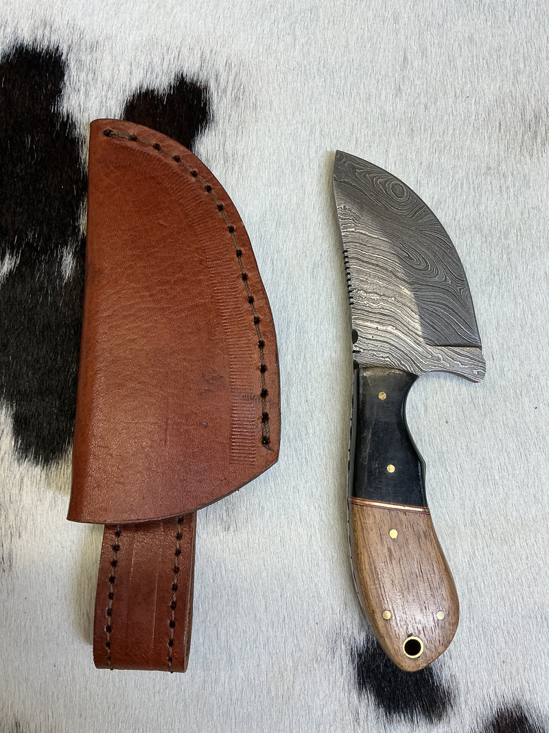 Fixed Blade Damascus Skinner Knife w/Sheath