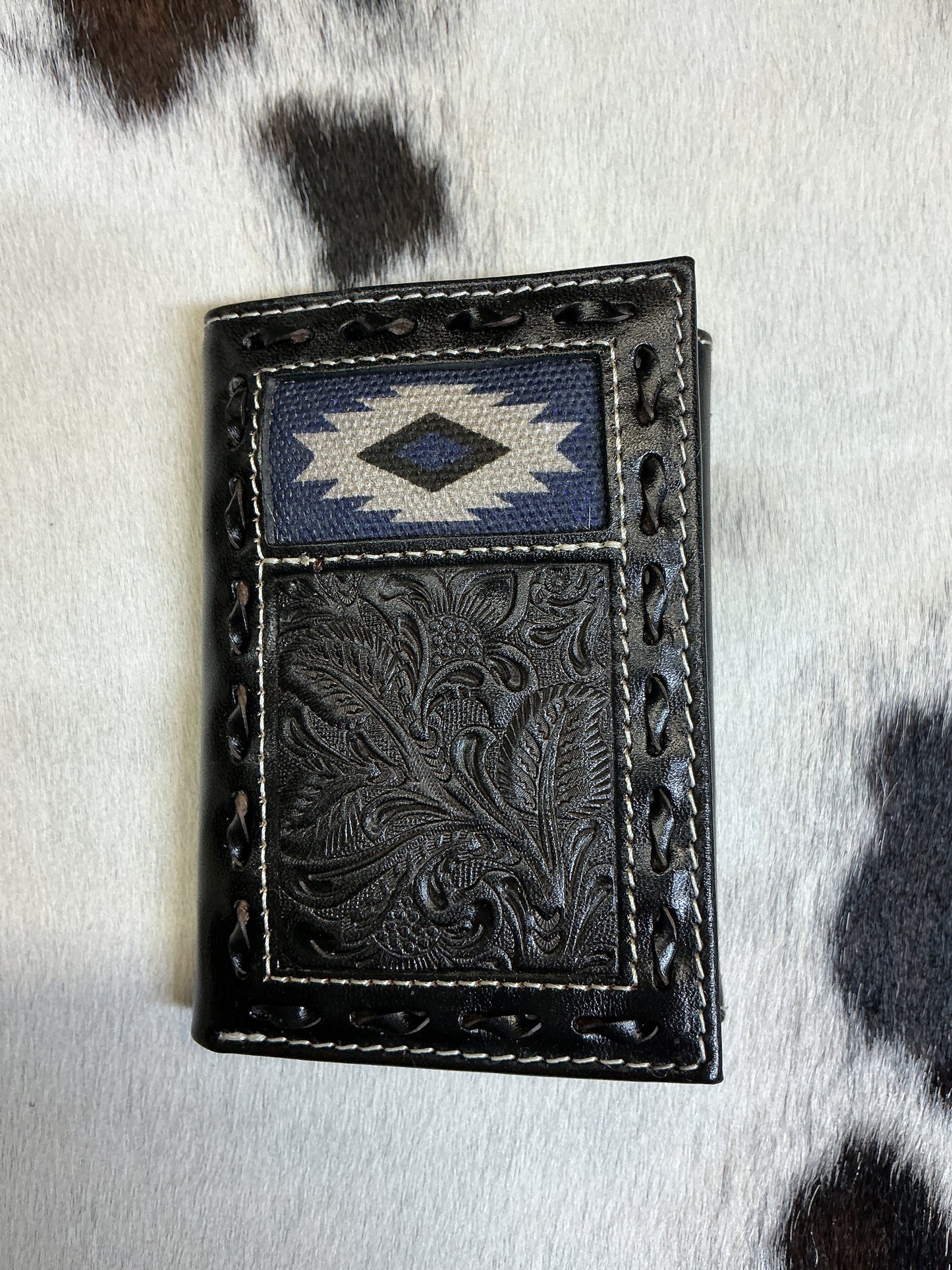 Black Trifold Wallet w/Floral Carving