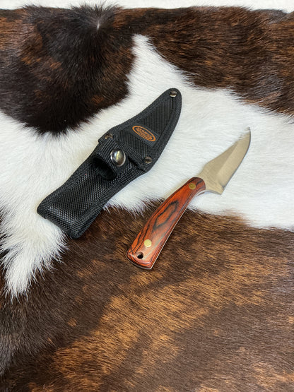 Fixed Blade w/Nylon Sheath