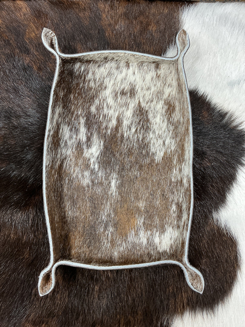 Medium Cowhide Tray