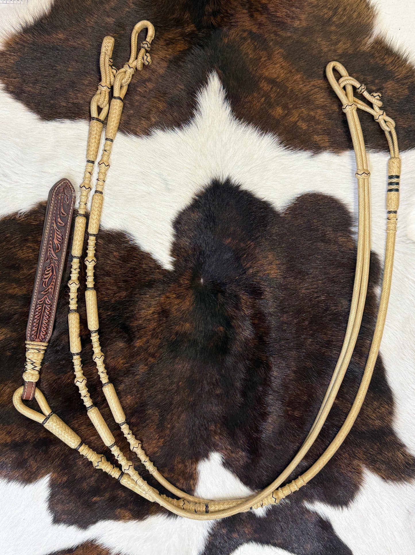 32 Plait California w/accents Romal Reins