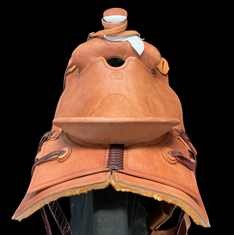 McCall 16" Lleuellen