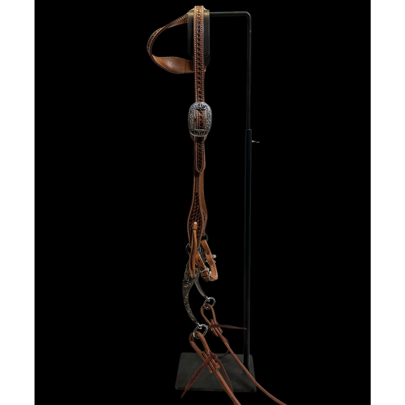 Basket Stamped Single Ear Snaffle Bit Set Up