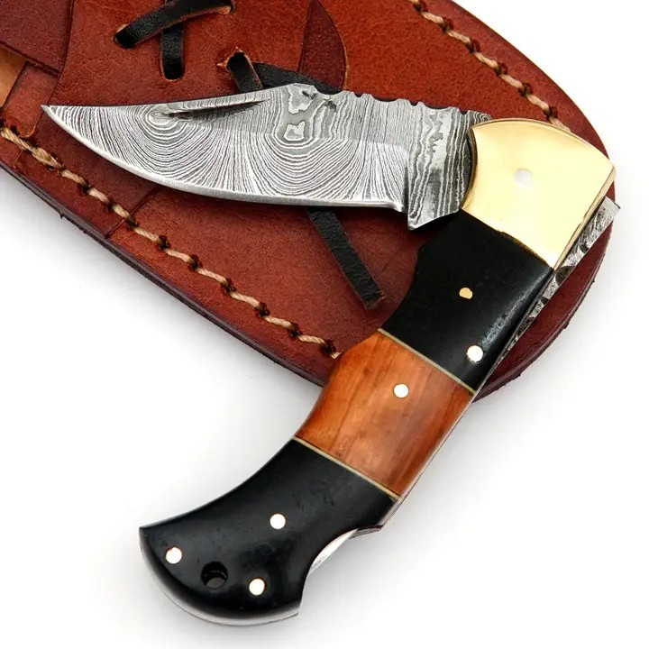 Handcrafted Damascus Skinner Knife w/Sheath