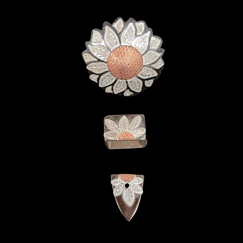 B/B Sunflower Concho Buckle Set