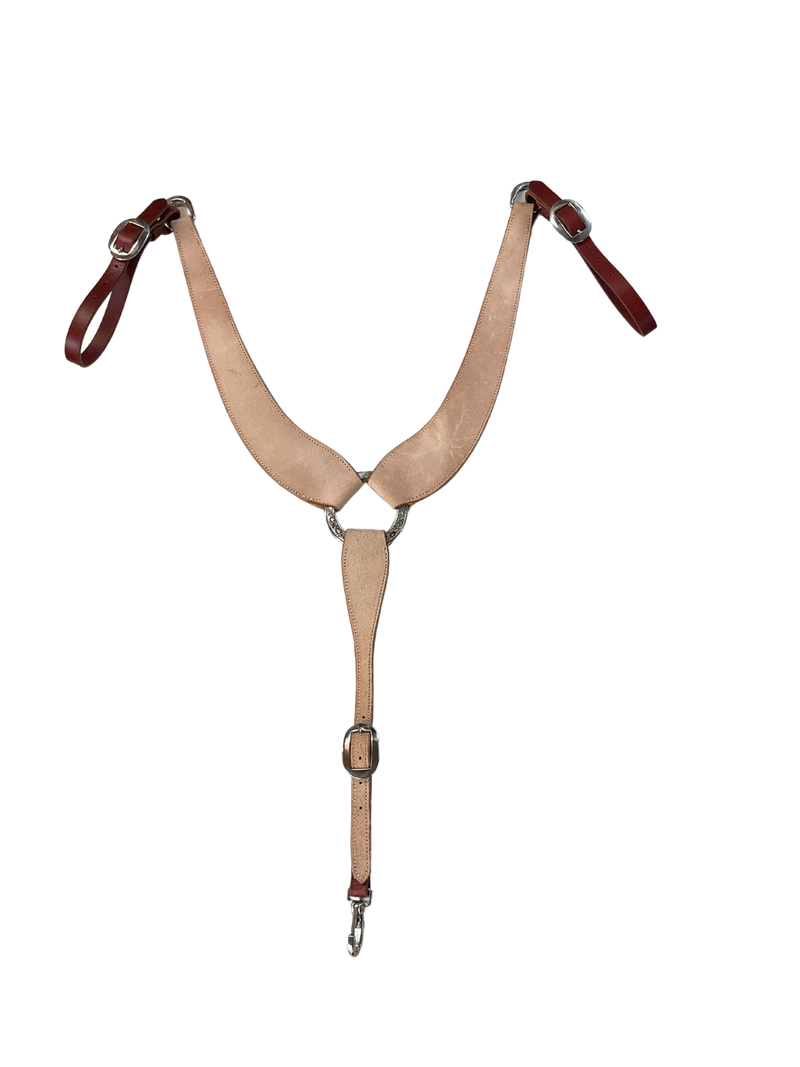 B/B Scoop Breast Collar