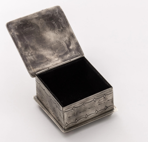 Small Box w/Turquoise Heart