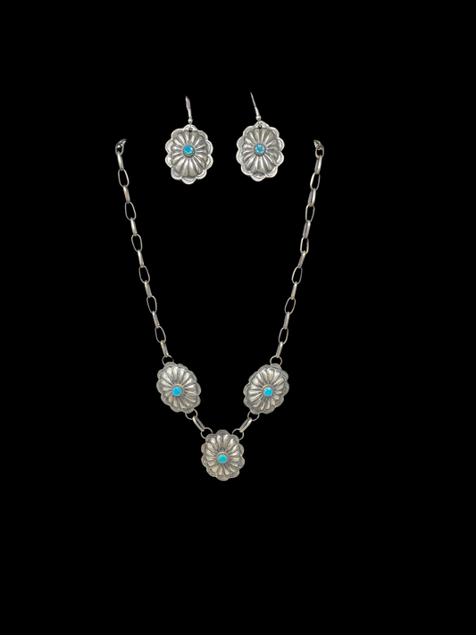 Classic Sterling Silver w/Turquoise Necklace Set