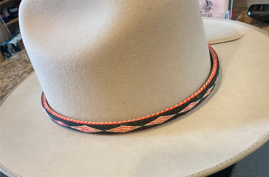 Hitched Horsehair Hat Band w/Single Tassel