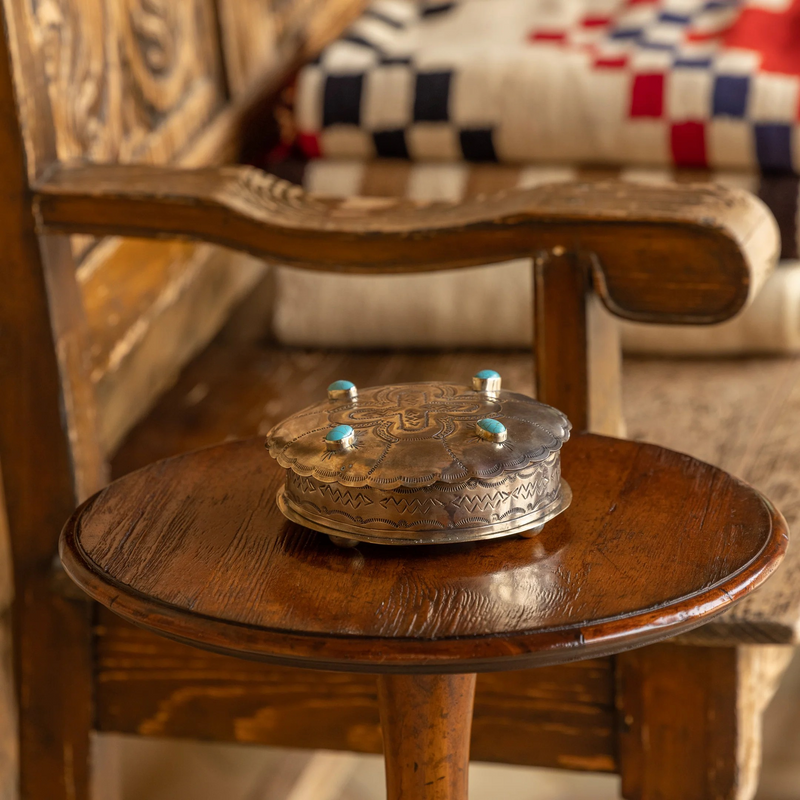 Medium Round Box w/Turquoise