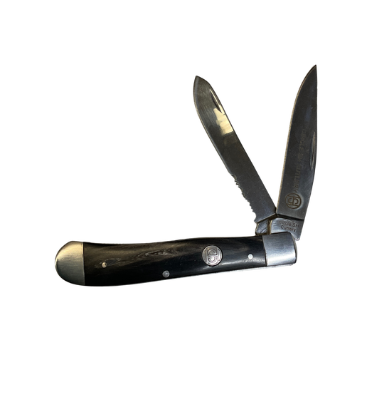 Serrated Foldable Pocket Knife w/Buffalo Horn Grip