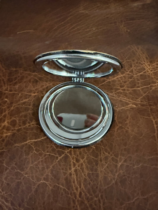 Compact Mirror