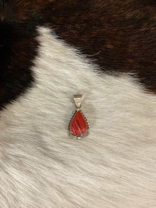Spiny Oyster Pendant