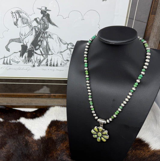 Navajo Pearl Necklace w/Sonoran Gold Pendant