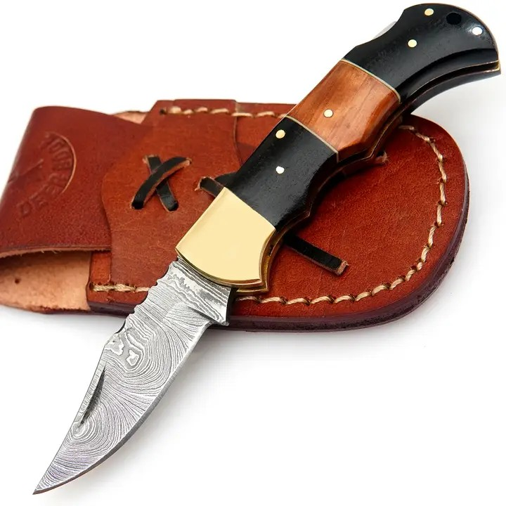 Handcrafted Damascus Skinner Knife w/Sheath