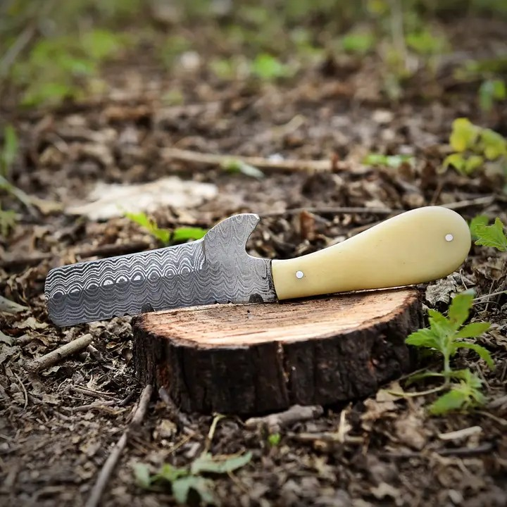 Hand Forged Damascus Bull Cutter Knife