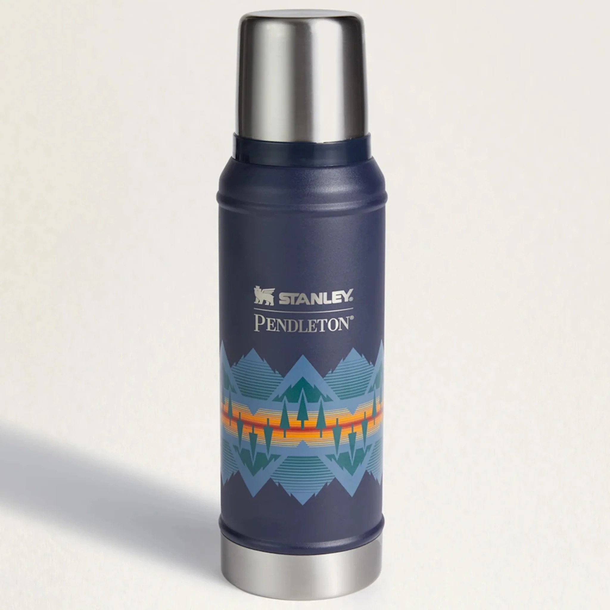 Stanley X Pendleton Bottle - Thumbnail 2