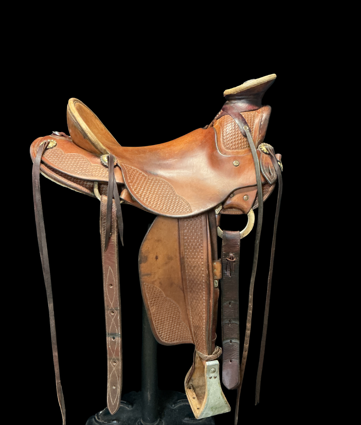 Consignment - 15" Slick Fork Saddle